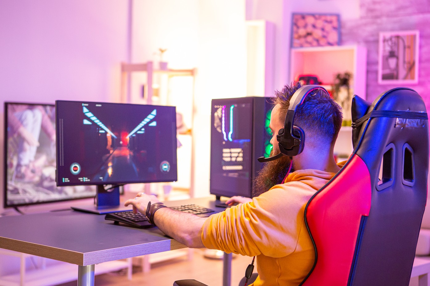 Beyond the Screen: The Expanding Universe of Online Gaming